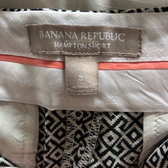 Banana Republic Shorts - Picture 3 of 3
